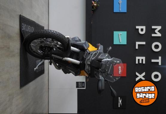 Motos - Guzzi STELVIO ARAS 2025 Nafta 0Km - En Venta