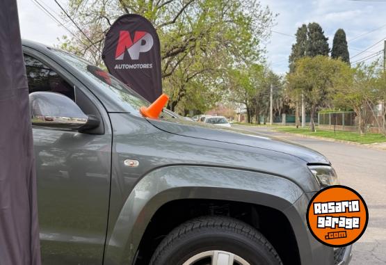 Camionetas - Volkswagen Amarok higline 2021 Diesel 151000Km - En Venta