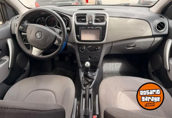 Autos - Renault LOGAN PRIVILEGE 1.6 MT 2018 GNC 68337Km - En Venta