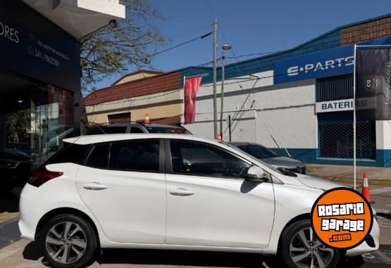 Autos - Toyota YARIS XLS PACK 1.5 2021 Nafta 56614Km - En Venta
