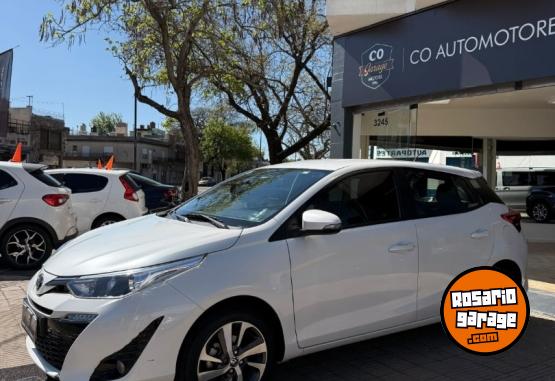 Autos - Toyota YARIS XLS PACK 1.5 2021 Nafta 56614Km - En Venta