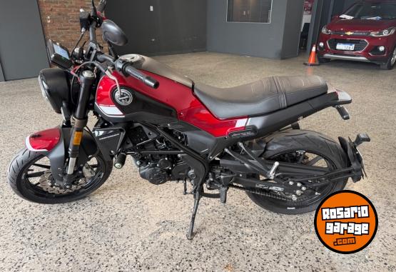 Motos - Benelli Leoncino 2022 Nafta 7000Km - En Venta