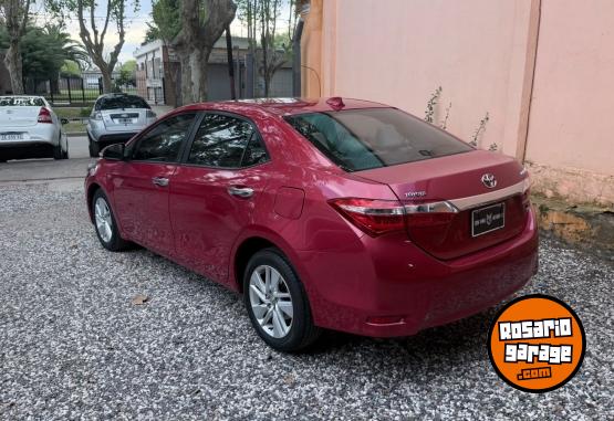 Autos - Toyota COROLLA 2014 Nafta 195000Km - En Venta
