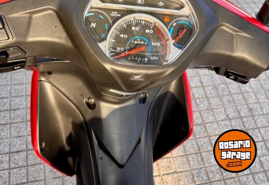 Motos - Honda Wave 2025 Nafta 7400Km - En Venta