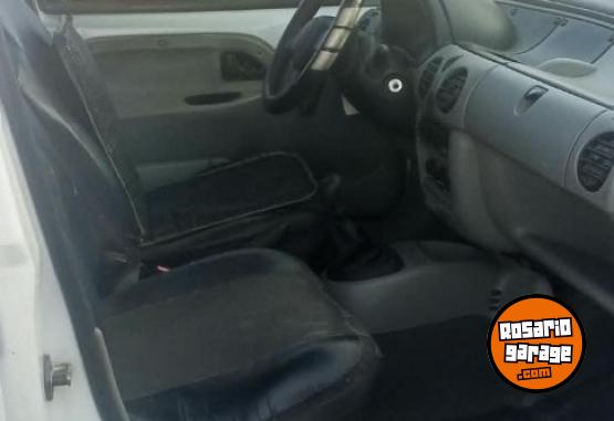 Utilitarios - Renault Kangoo Furgón 2007 Diesel 220000Km - En Venta