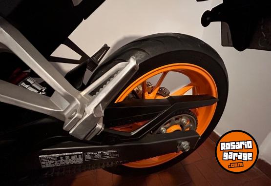 Motos - Honda Cb 190 repsol 2016 Nafta 7600Km - En Venta
