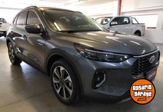 Autos - Ford KUGA PLATINUM 2.5L 2024 Electrico / Hibrido 19500Km - En Venta