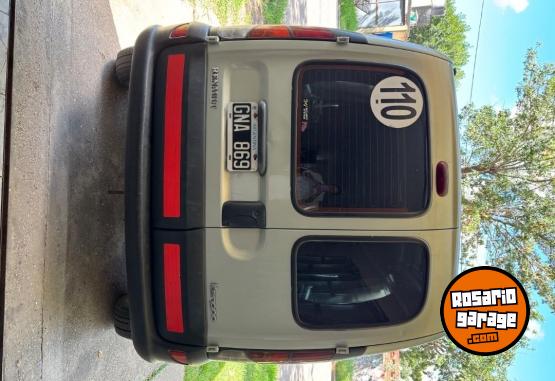Utilitarios - Renault Kangoo 2007 Diesel 260000Km - En Venta