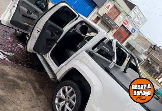 Camionetas - Volkswagen Amarok 2015 Nafta 230000Km - En Venta