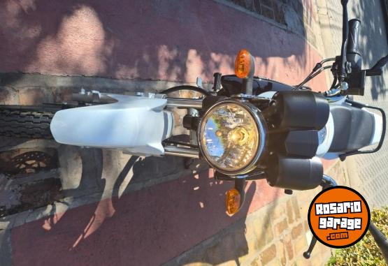 Motos - Yamaha Ybr 2023 Nafta 3Km - En Venta