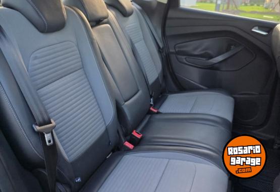Camionetas - Ford kuga 2017 Nafta 77000Km - En Venta