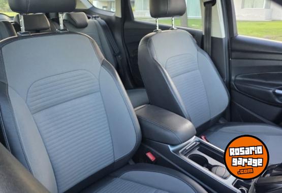 Camionetas - Ford kuga 2017 Nafta 77000Km - En Venta