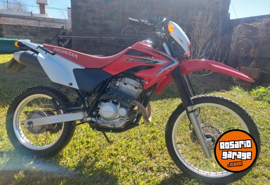 Motos - Honda Tornado 2017 Nafta 35000Km - En Venta