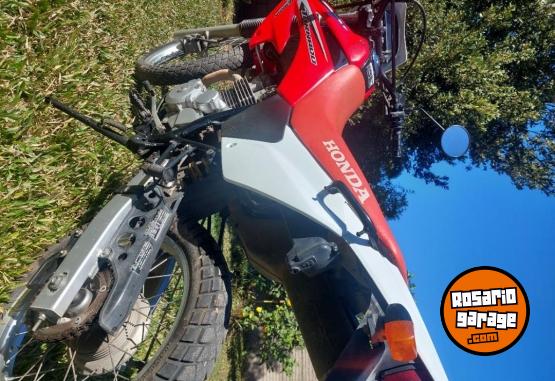 Motos - Honda Tornado 2017 Nafta 35000Km - En Venta