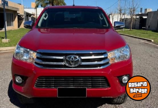 Camionetas - Toyota HILUX 2016 Diesel 135000Km - En Venta