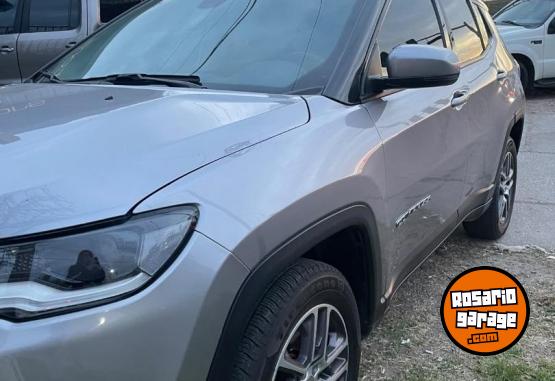 Camionetas - Chrysler COMPASS 2020 Nafta 90000Km - En Venta