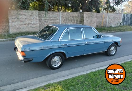 Clásicos - Mercedes Benz 250 w 123 automático - En Venta
