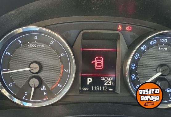Autos - Toyota Corolla XEI 2015 Nafta 118000Km - En Venta