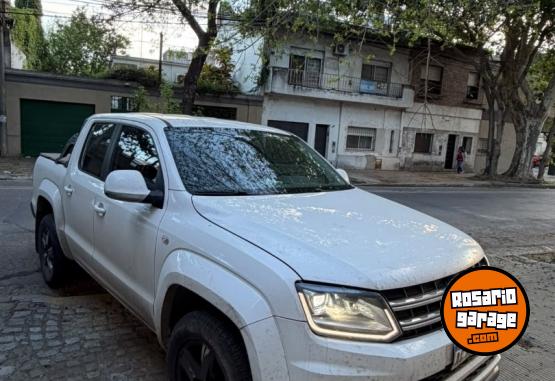 Camionetas - Volkswagen Amarok 2.0Tdi 4X4 Dc Com 2018 Diesel 131000Km - En Venta