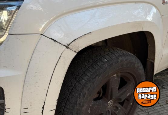 Camionetas - Volkswagen Amarok 2.0Tdi 4X4 Dc Com 2018 Diesel 131000Km - En Venta