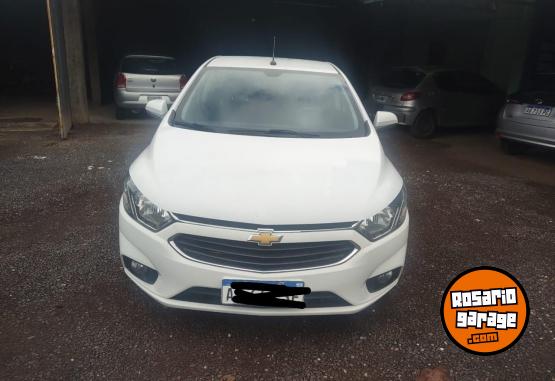 Autos - Chevrolet Prisma 2018 Nafta 122000Km - En Venta