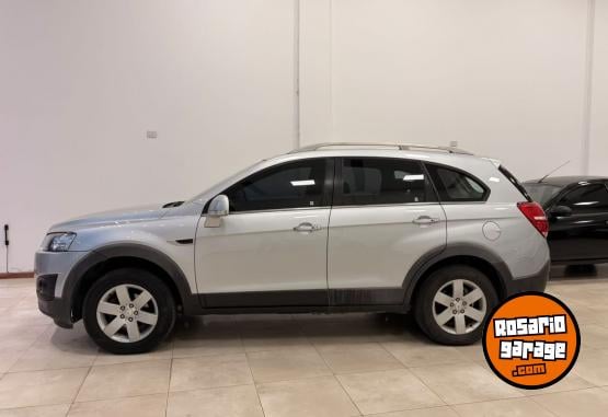Camionetas - Chevrolet Captiva 2.4 LT 2016 Nafta 130000Km - En Venta
