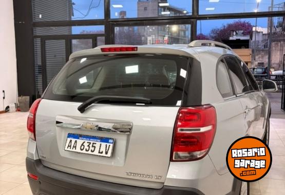 Camionetas - Chevrolet Captiva 2.4 LT 2016 Nafta 130000Km - En Venta