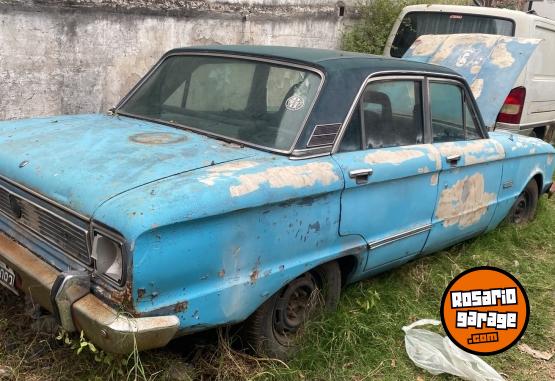 Autos - Ford Futura 1983 GNC 350000Km - En Venta