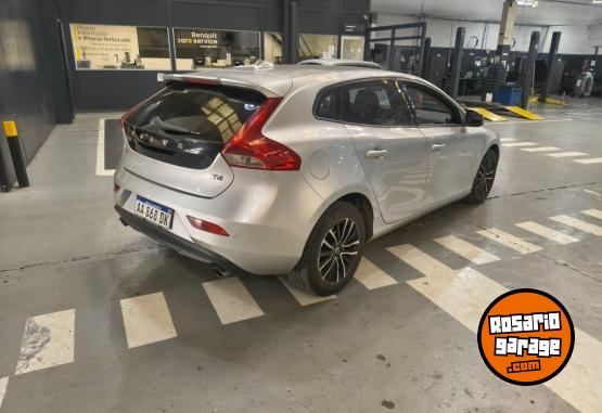 Autos - Volvo V40 2017 Nafta 138000Km - En Venta