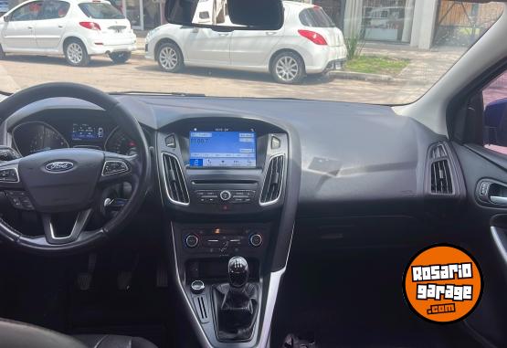Autos - Ford Focus 2.0 SE 2017 Nafta 134000Km - En Venta