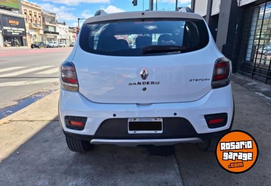 Autos - Renault Sandero STEPWAY PRIVILEGE 2015 Nafta 145400Km - En Venta