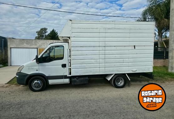 Camiones y Grúas - Iveco Daily 35c14 2010 - EXCELENTE ESTADO - En Venta