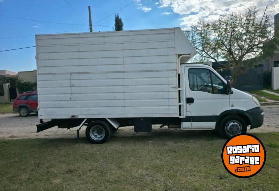 Camiones y Grúas - Iveco Daily 35c14 2010 - EXCELENTE ESTADO - En Venta