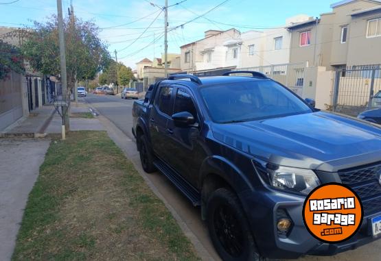 Camionetas - Nissan Frontier 2023 Diesel 110000Km - En Venta