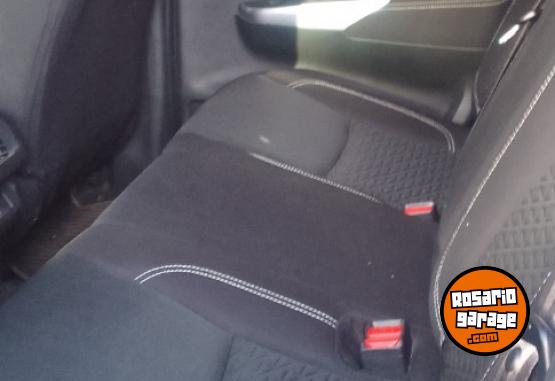 Camionetas - Nissan Frontier 2023 Diesel 110000Km - En Venta