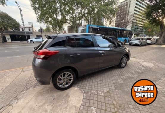 Autos - Toyota yaris 2023 Nafta 53000Km - En Venta