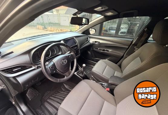 Autos - Toyota yaris 2023 Nafta 53000Km - En Venta