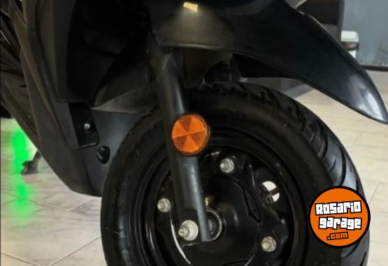 Motos - Yamaha RAY ZR 115cc 2020 Nafta 3820Km - En Venta