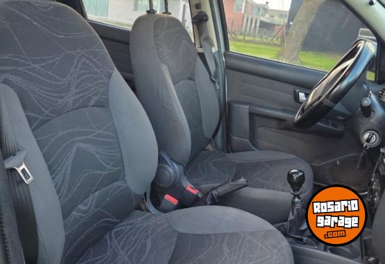 Autos - Fiat Siena 2017 GNC 137000Km - En Venta