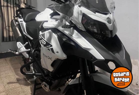 Motos - Benelli Trk 502 x 2022 Nafta 8900Km - En Venta