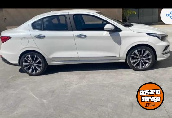 Autos - Fiat Cronos 1.8 precision 2022 Nafta 56000Km - En Venta
