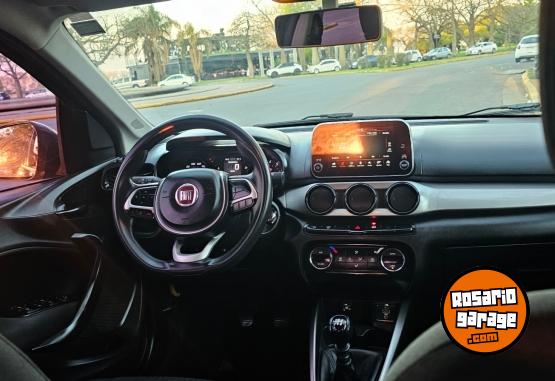 Autos - Fiat Cronos pack 1.3 2020 GNC 78000Km - En Venta