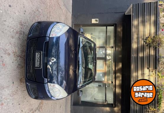 Autos - Renault Sandero 2011 Nafta 175000Km - En Venta