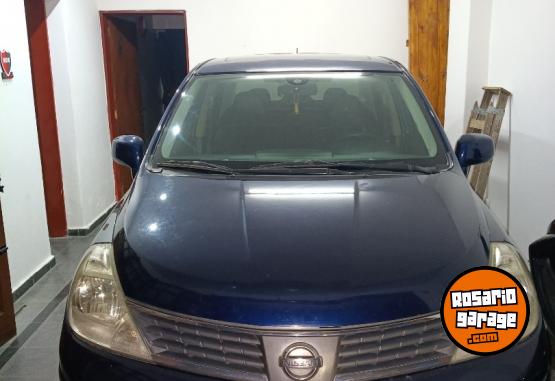 Autos - Nissan Tiida 2009 Nafta 155000Km - En Venta