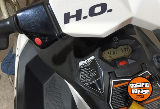 Embarcaciones - Vendo moto de agua - En Venta