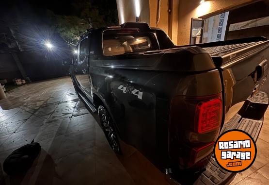 Camionetas - Chevrolet S10 High Country 4x4 AT 2017 Diesel 198900Km - En Venta
