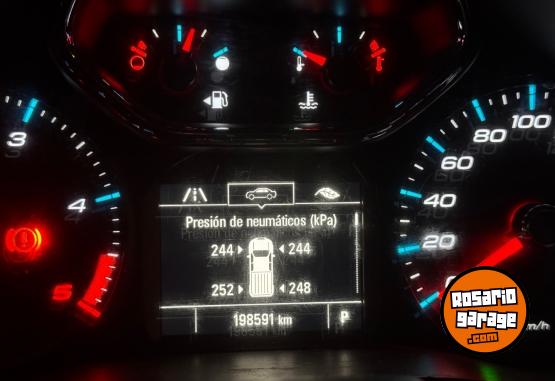 Camionetas - Chevrolet S10 High Country 4x4 AT 2017 Diesel 198900Km - En Venta