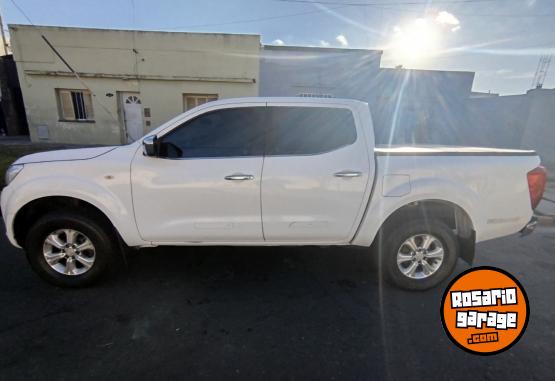 Camionetas - Nissan Frontier xe 4x4 2017 Diesel 225000Km - En Venta