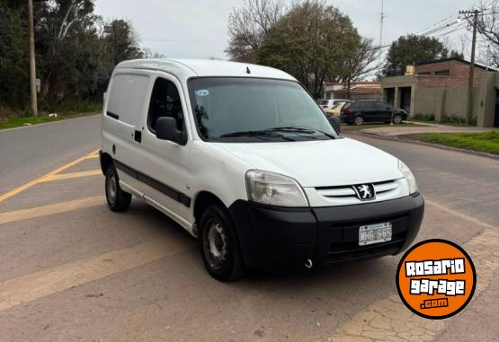 Utilitarios - Peugeot Partner 2013 GNC 186000Km - En Venta