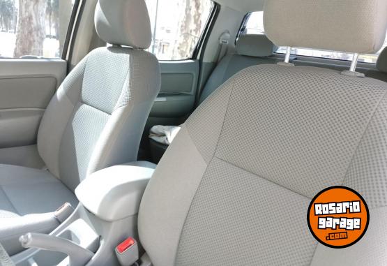 Camionetas - Toyota 2013 2010 Diesel 116000Km - En Venta